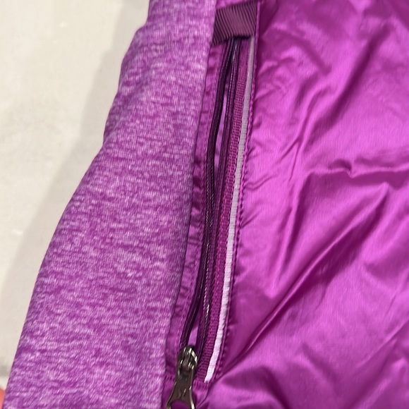 Lululemon Down for a Run Vest - Picture 4 of 7